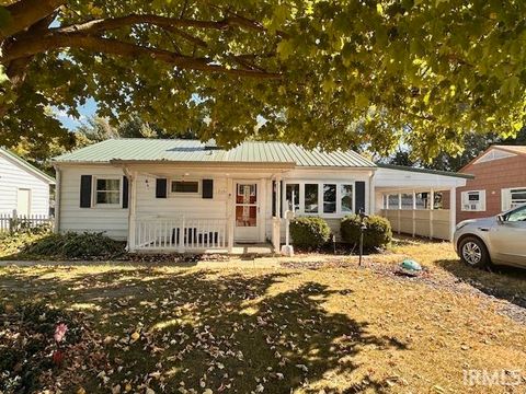 Photo of 1705 Monroe Street, Rochester, IN 46975 (MLS # 202540332)