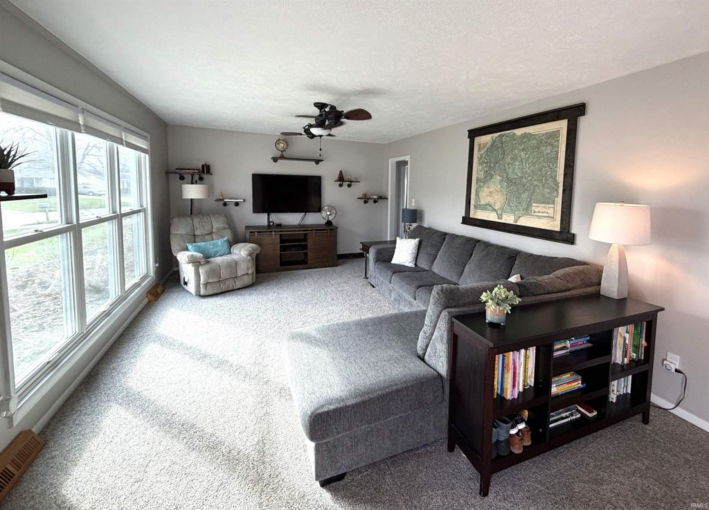 Photo of 4155 W Middle Court, Bloomington, IN 47403 (MLS # 202608344)