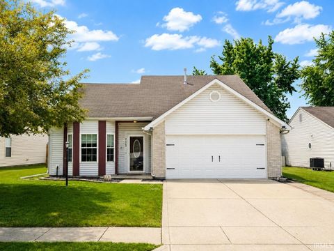 Photo of 713 Highland Springs Court, Kokomo, IN 46902 (MLS # 202627401)