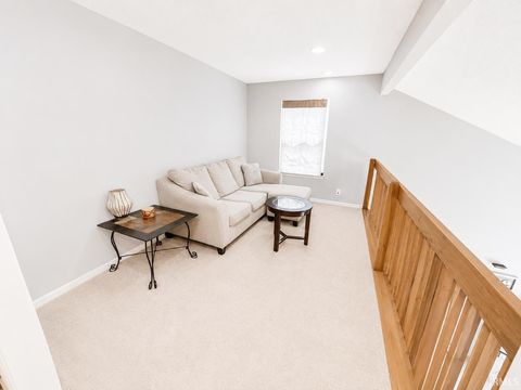 Tiny photo for 713 Highland Springs Court, Kokomo, IN 46902 (MLS # 202627401)
