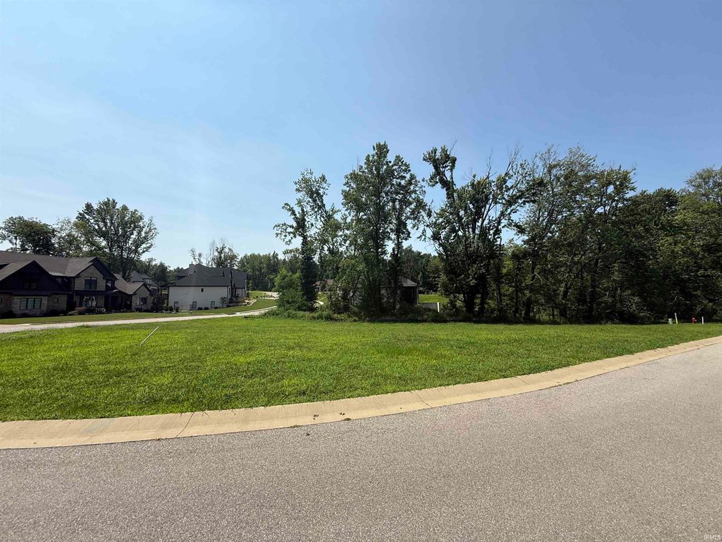 Photo of 2615 Creek Drive Drive, Newburgh, IN 47630 (MLS # 202630459)
