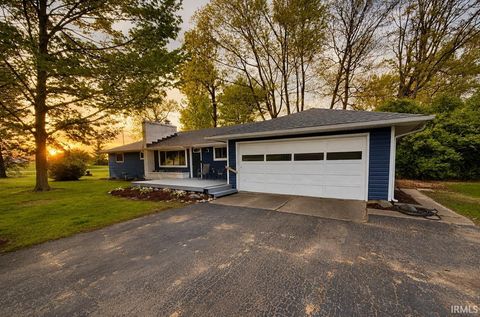 Tiny photo for 7417 Granada Drive, Fort Wayne, IN 46835 (MLS # 202618377)