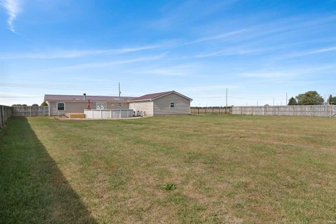 Tiny photo for 1864 N 500 W Road, Kokomo, IN 46901 (MLS # 202541017)