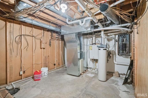 Tiny photo for 522 Branded Boulevard, Kokomo, IN 46901 (MLS # 202644078)