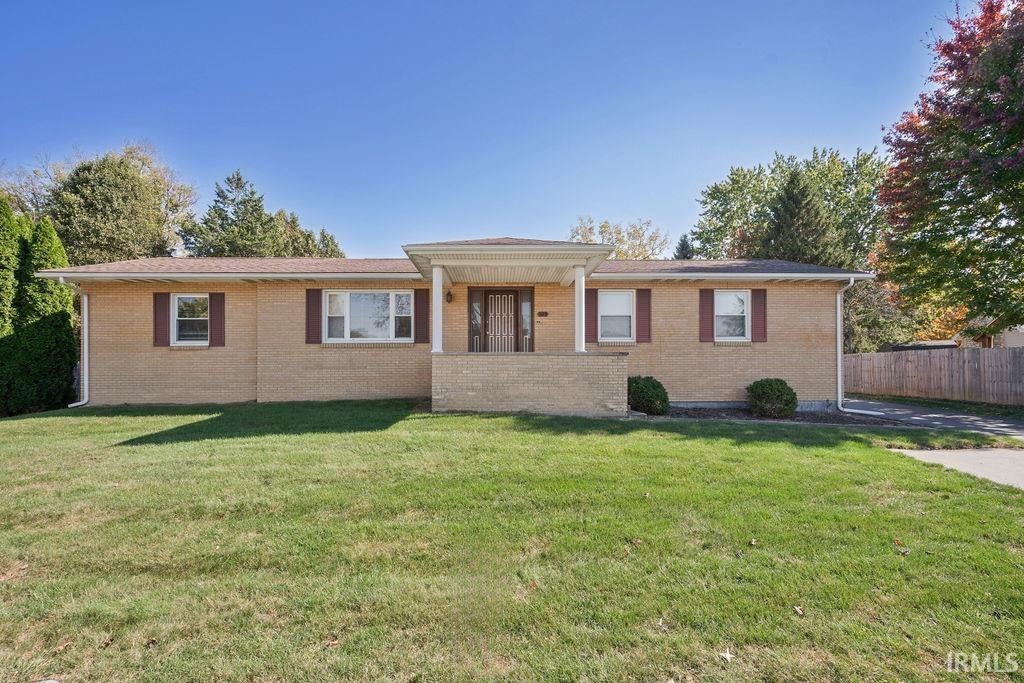 Photo of 522 Branded Boulevard, Kokomo, IN 46901 (MLS # 202644078)