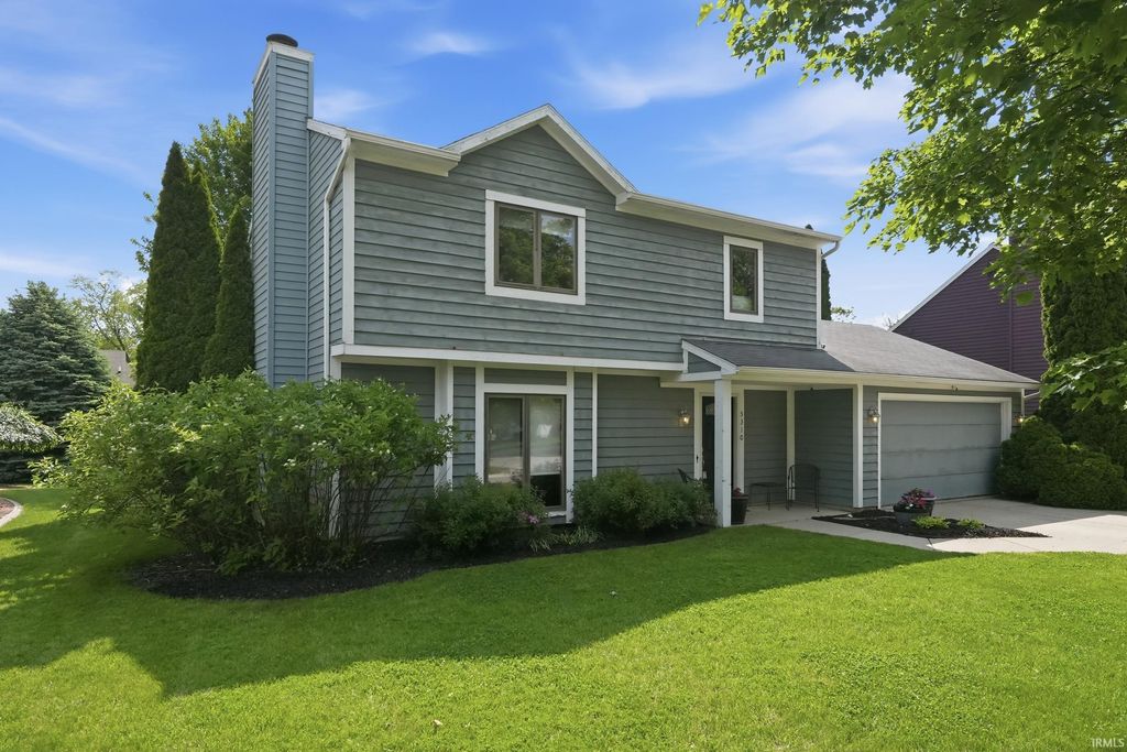 Photo of 5310 Whitewater Pass, Fort Wayne, IN 46825 (MLS # 202619099)
