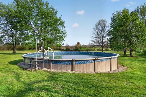 Tiny photo for 3540 E 300 NORTH Road, Marion, IN 46952 (MLS # 202618523)