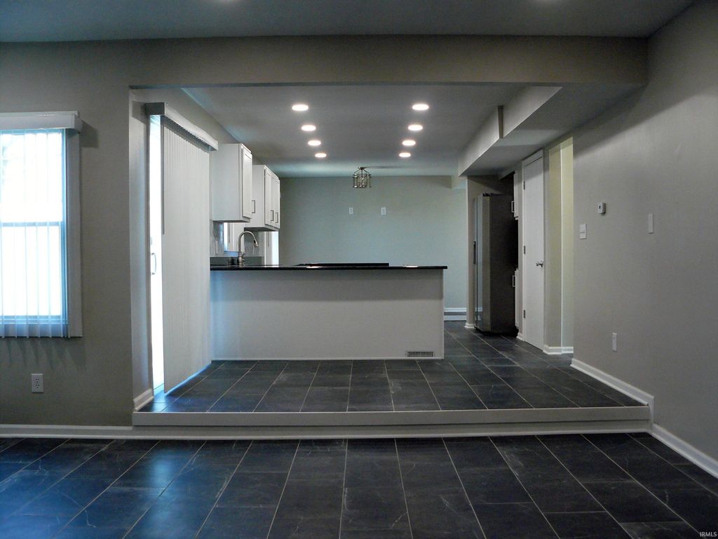 Photo of 3728 N Washington Road, Fort Wayne, IN 46802 (MLS # 202543128)