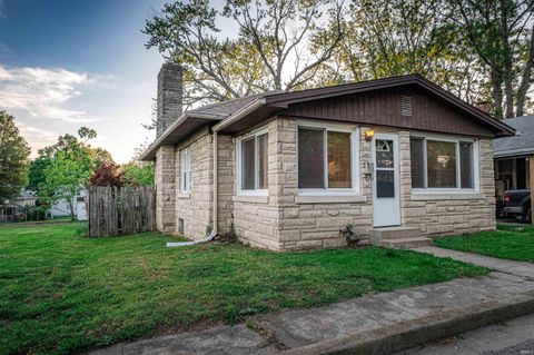 817 N Canal Street, Mount Vernon, IN 47620 - #: 202505013