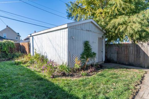 Tiny photo for 403 W 7th Street, Mishawaka, IN 46544 (MLS # 202541350)