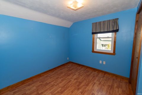 Tiny photo for 403 W 7th Street, Mishawaka, IN 46544 (MLS # 202541350)