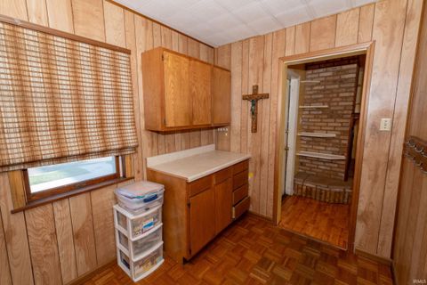 Tiny photo for 403 W 7th Street, Mishawaka, IN 46544 (MLS # 202541350)