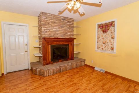 Tiny photo for 403 W 7th Street, Mishawaka, IN 46544 (MLS # 202541350)