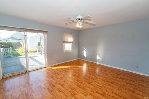 Tiny photo for 403 W 7th Street, Mishawaka, IN 46544 (MLS # 202541350)