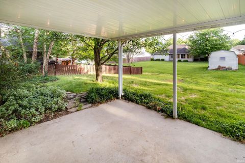 Tiny photo for 323 E Evergreen Road, Evansville, IN 47711 (MLS # 202617573)