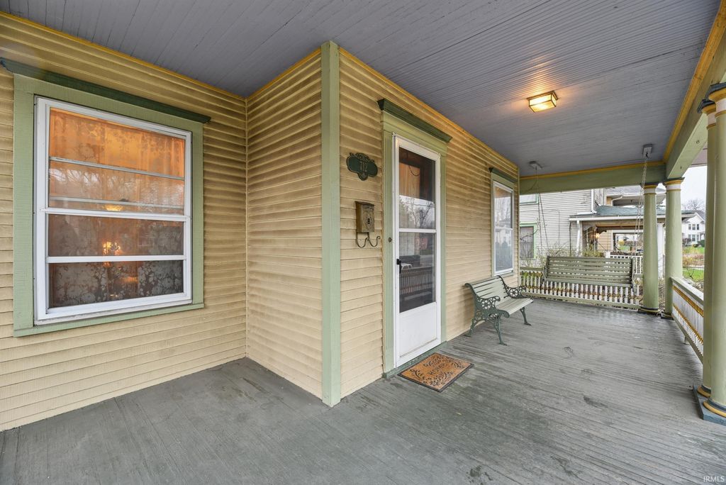 Photo of 712 Forest Avenue, South Bend, IN 46616 (MLS # 202611056)