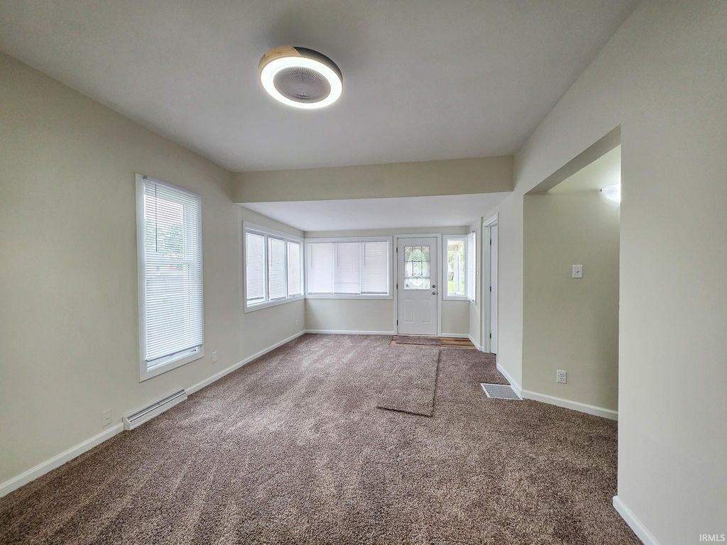 Photo of 606 James Street, Elkhart, IN 46516 (MLS # 202617886)