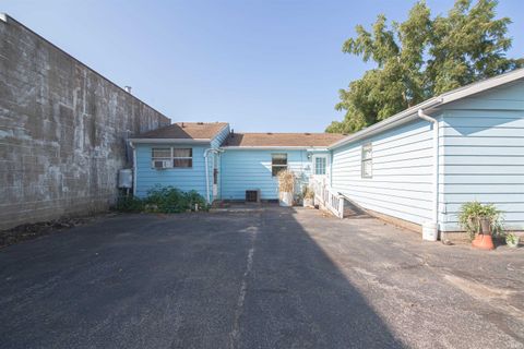 Tiny photo for 1724 Main Street, Lafayette, IN 47904 (MLS # 202538057)