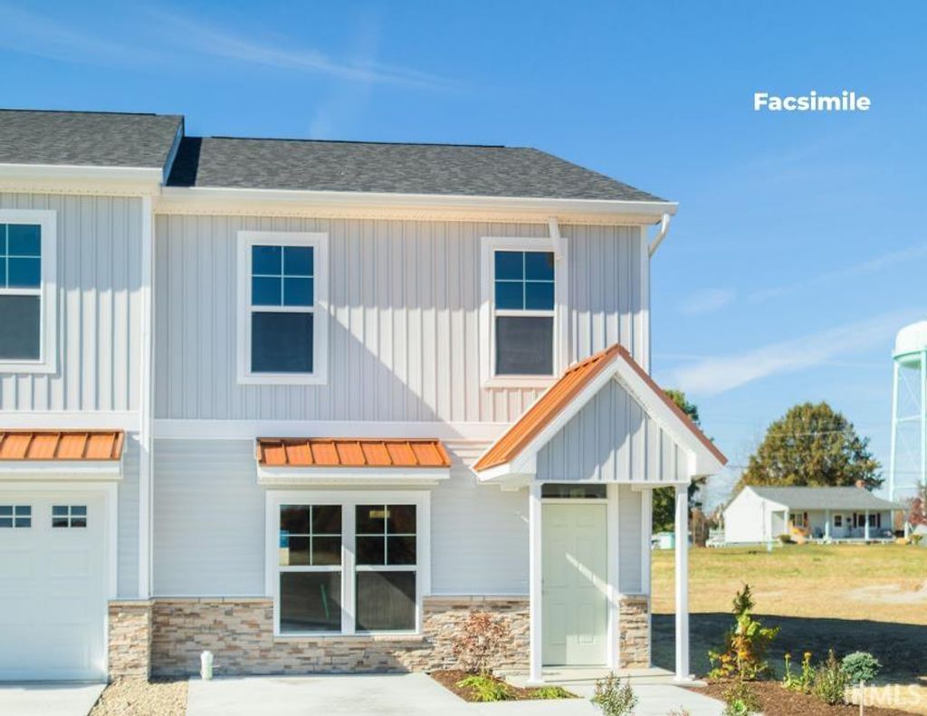 Photo of 8245 S Prestwick Drive, Newberry, IN 47449 (MLS # 202607992)