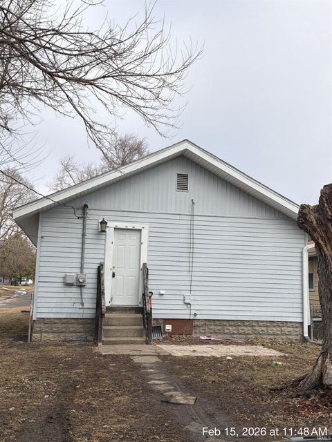 Tiny photo for 603 E North Street, Kokomo, IN 46901 (MLS # 202619136)