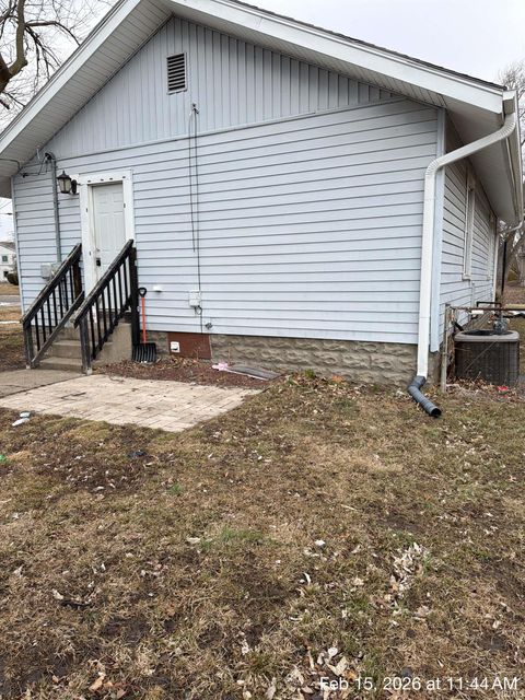 Tiny photo for 603 E North Street, Kokomo, IN 46901 (MLS # 202619136)