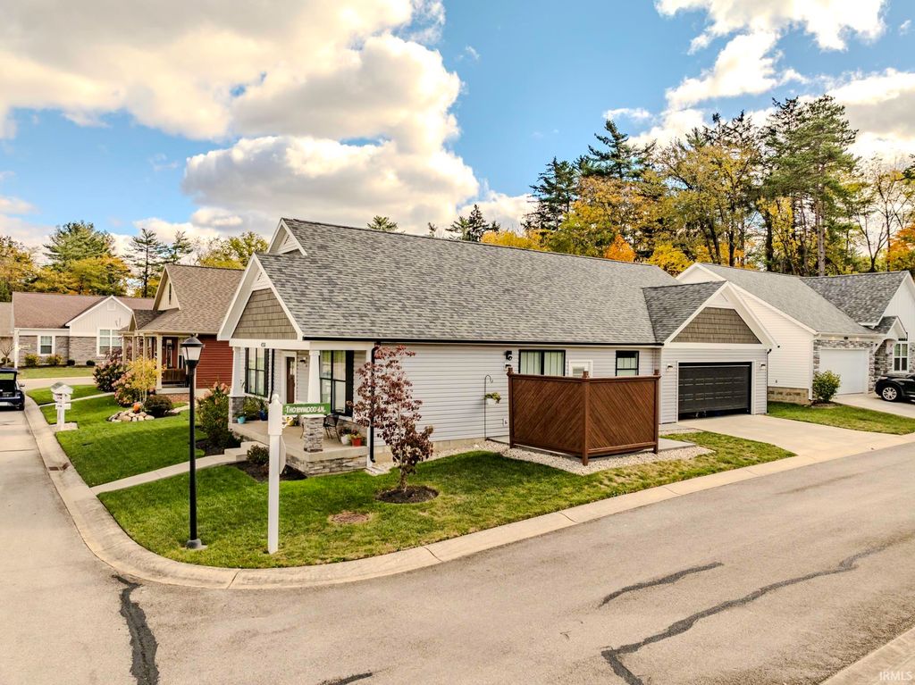 Photo of 4208 W Thornwood Lane, Muncie, IN 47304 (MLS # 202608275)