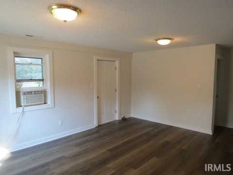 Tiny photo for 314 Tyler Avenue, Peru, IN 46970 (MLS # 202537595)