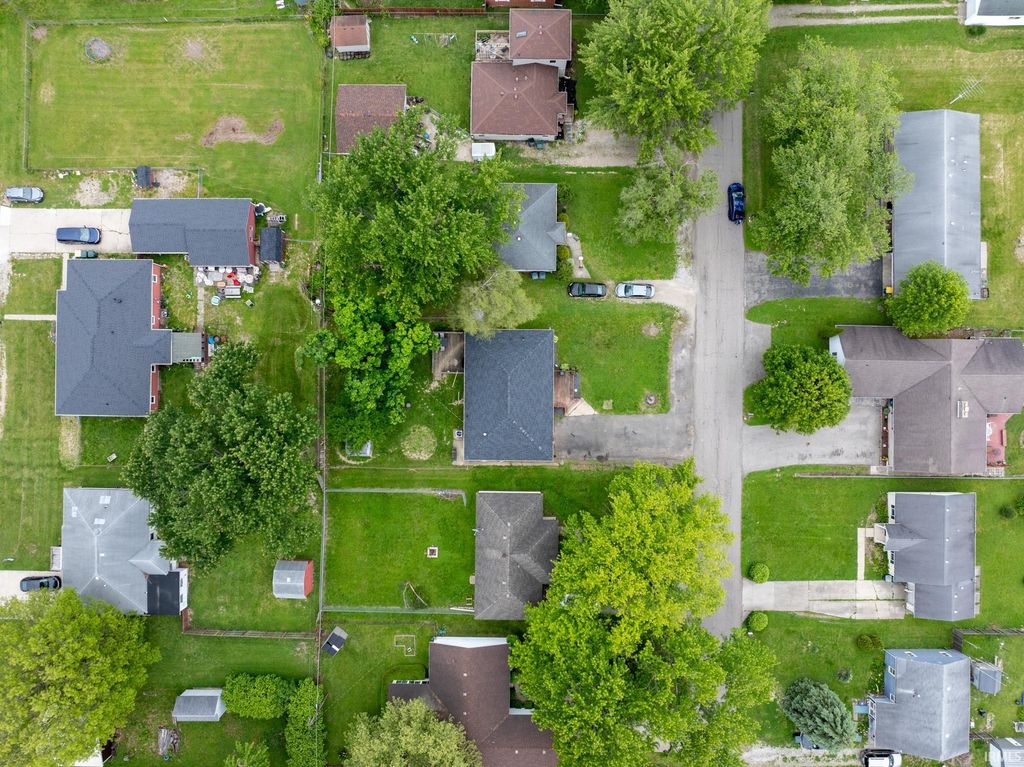 Photo of 3513 N Linden Street, Muncie, IN 47304 (MLS # 202619033)