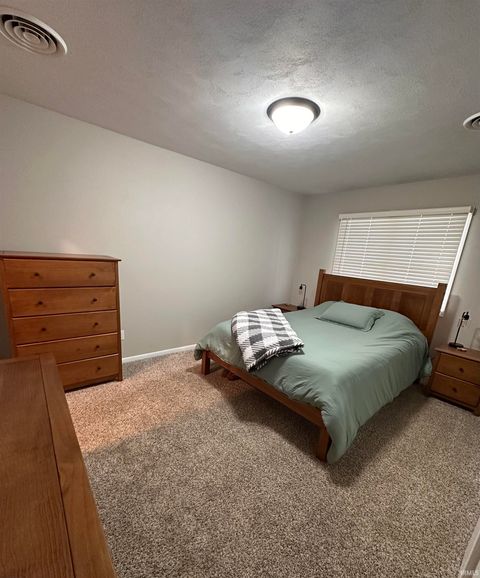 Tiny photo for 11909 S County Road 800 E, Galveston, IN 46932 (MLS # 202549869)