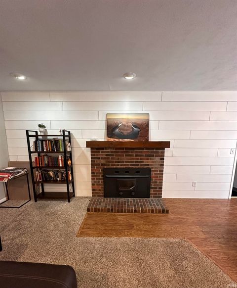 Tiny photo for 11909 S County Road 800 E, Galveston, IN 46932 (MLS # 202549869)