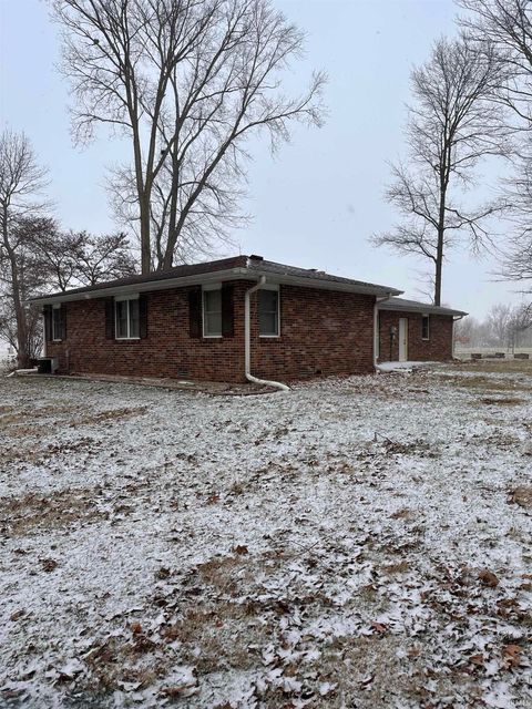 Tiny photo for 11909 S County Road 800 E, Galveston, IN 46932 (MLS # 202549869)