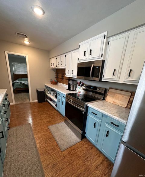 Tiny photo for 11909 S County Road 800 E, Galveston, IN 46932 (MLS # 202549869)