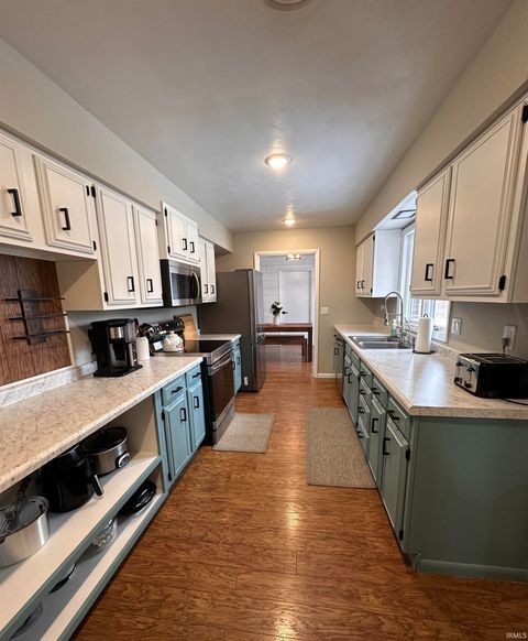 Tiny photo for 11909 S County Road 800 E, Galveston, IN 46932 (MLS # 202549869)