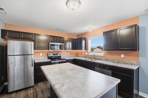 Tiny photo for 384 Ariel Drive, Kokomo, IN 46901 (MLS # 202644098)