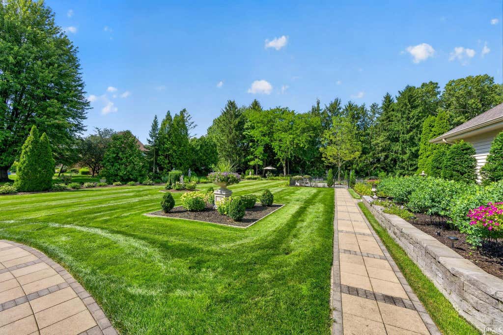 Photo of 51593 Norwich Drive, Granger, IN 46530 (MLS # 202634483)