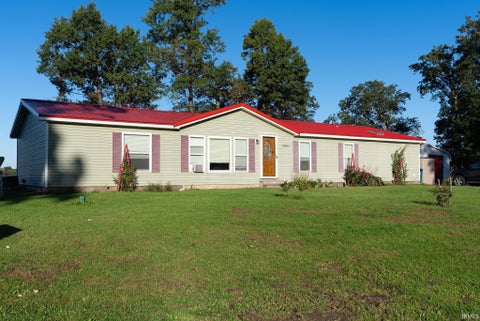 Tiny photo for 4036 N Raccoon Circle, Monticello, IN 47960 (MLS # 202641739)