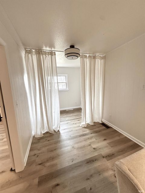 Tiny photo for 4908 ALGONQUIN Trail, Kokomo, IN 46902 (MLS # 202607888)