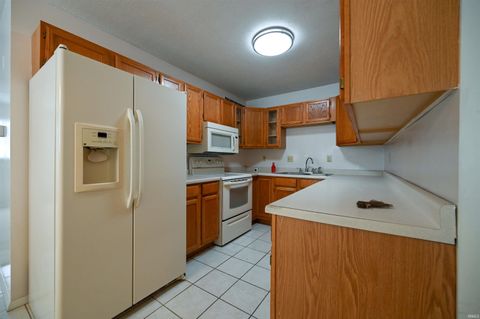 Tiny photo for 907 WINGRA Court, Kokomo, IN 46902 (MLS # 202541099)