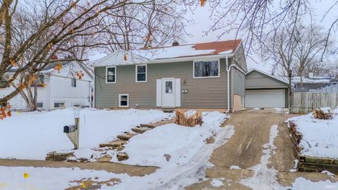 Photo of 614 Seminole Lane, Wabash, IN 46992 (MLS # 202604538)