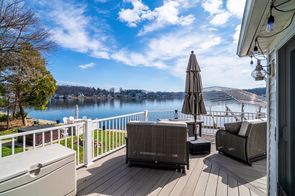 Photo of 436 Kerr Island Is, Rome City, IN 46784 (MLS # 202609118)