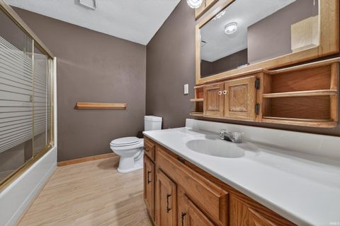 Tiny photo for 406 Santa Fe Boulevard, Kokomo, IN 46901 (MLS # 202609531)