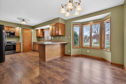 Tiny photo for 406 Santa Fe Boulevard, Kokomo, IN 46901 (MLS # 202609531)