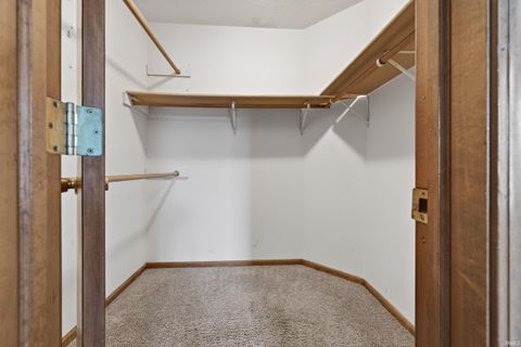 Tiny photo for 406 Santa Fe Boulevard, Kokomo, IN 46901 (MLS # 202609531)