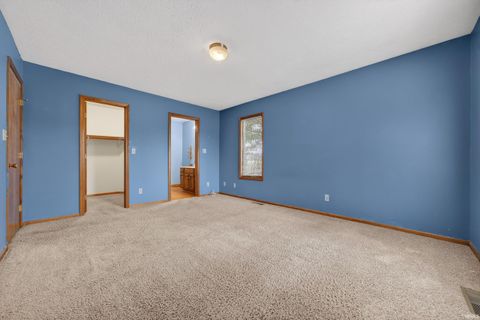 Tiny photo for 406 Santa Fe Boulevard, Kokomo, IN 46901 (MLS # 202609531)