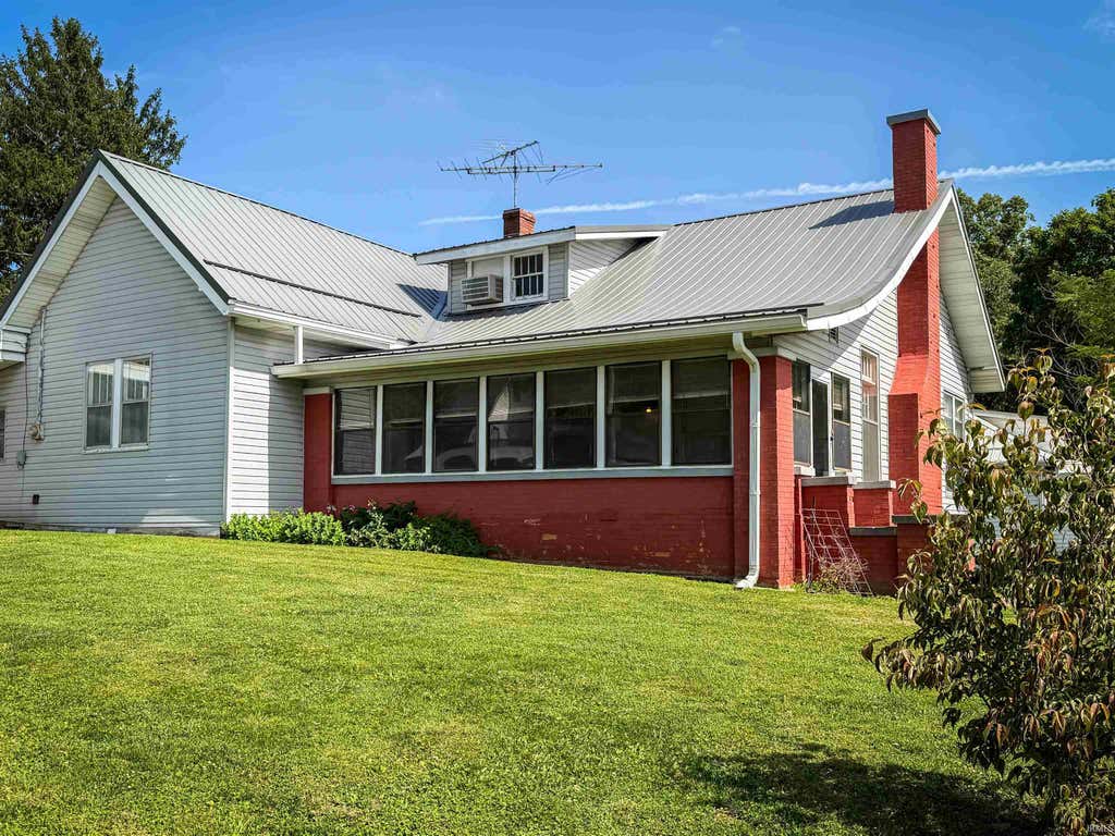 Photo of 106 College Avenue, Paoli, IN 47454 (MLS # 202626224)