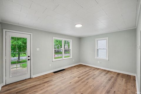 Tiny photo for 714 Maple Street, Monticello, IN 47960 (MLS # 202624268)