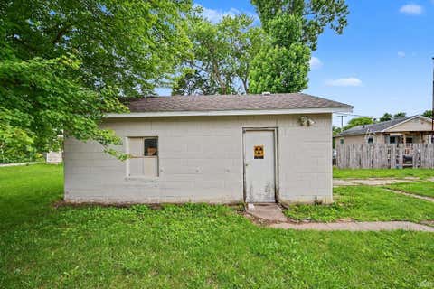 Tiny photo for 714 Maple Street, Monticello, IN 47960 (MLS # 202624268)
