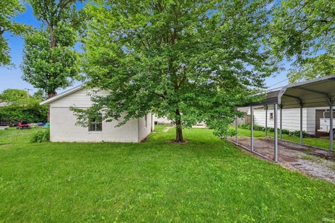 Tiny photo for 714 Maple Street, Monticello, IN 47960 (MLS # 202624268)