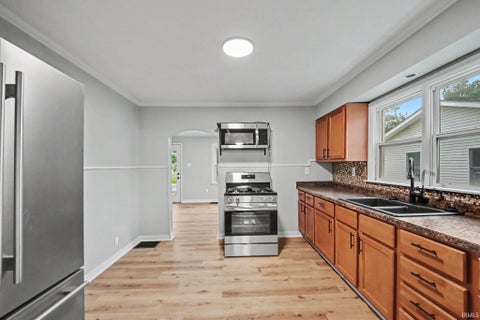Tiny photo for 714 Maple Street, Monticello, IN 47960 (MLS # 202624268)