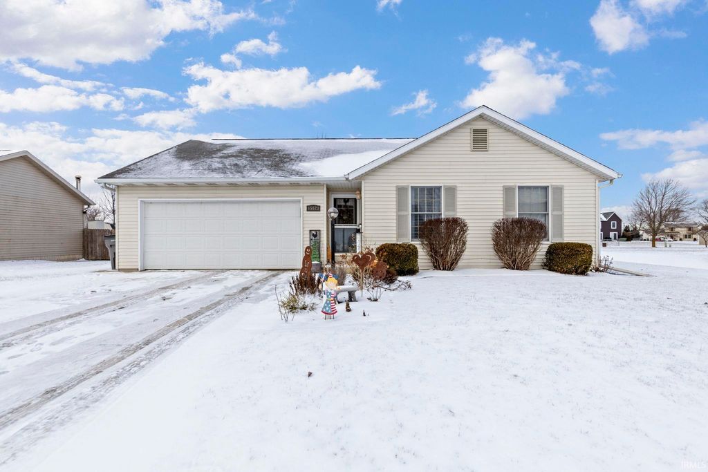Photo of 65623 Woodbury Drive, Goshen, IN 46526 (MLS # 202601907)